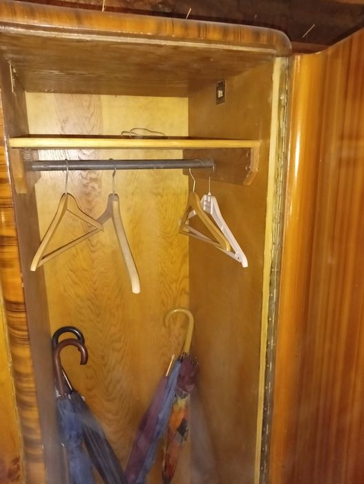 Stara szafa drewniana prl