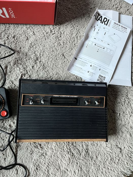 Konsola Atari 2600+