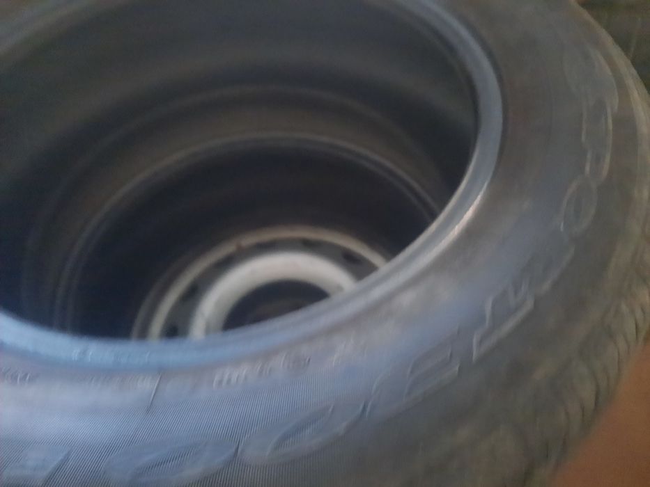 Шини 195/65/r15 комплект 2шт dunlop