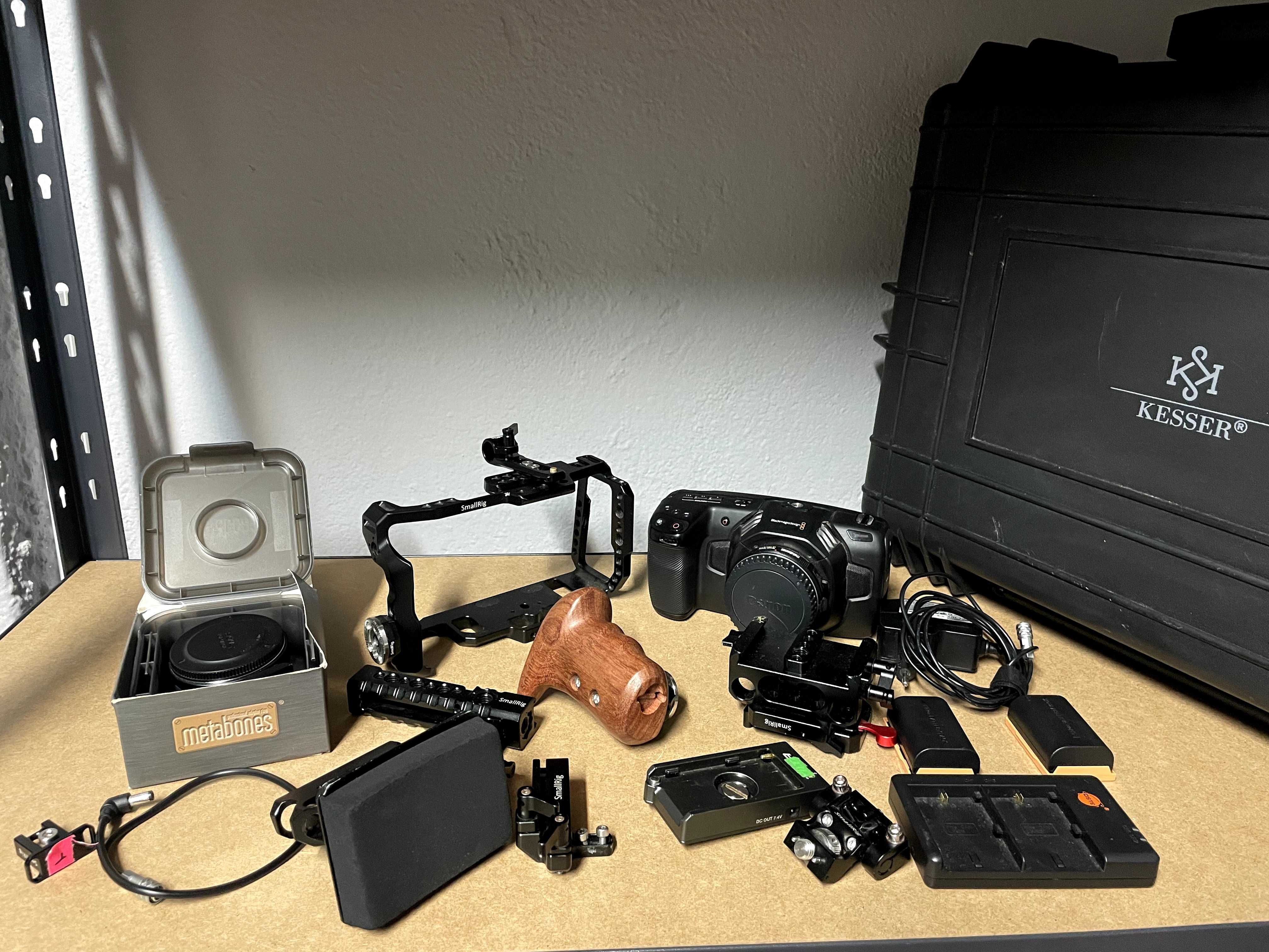 Blackmagic Pocket Cinema Camera 4k + Acessórios + Case