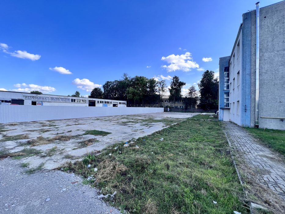 Do wynajęcia ogrodzony plac skład magazyn auto komis 1200m2