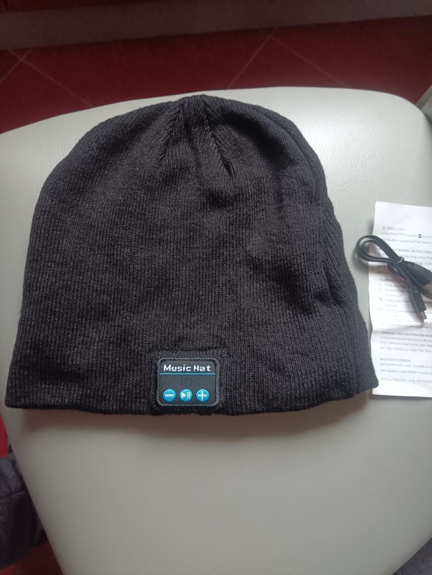 Наушники-шапка Bluetooth Mucic Hat