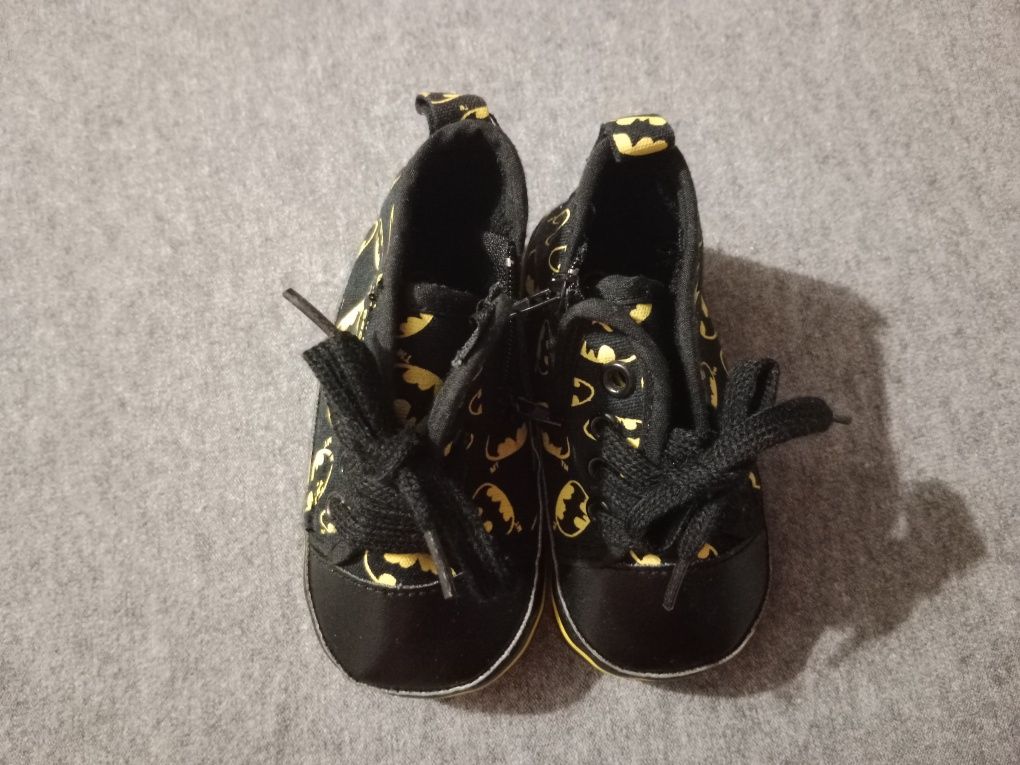 Buty niemowlęce BATMAN niechodki