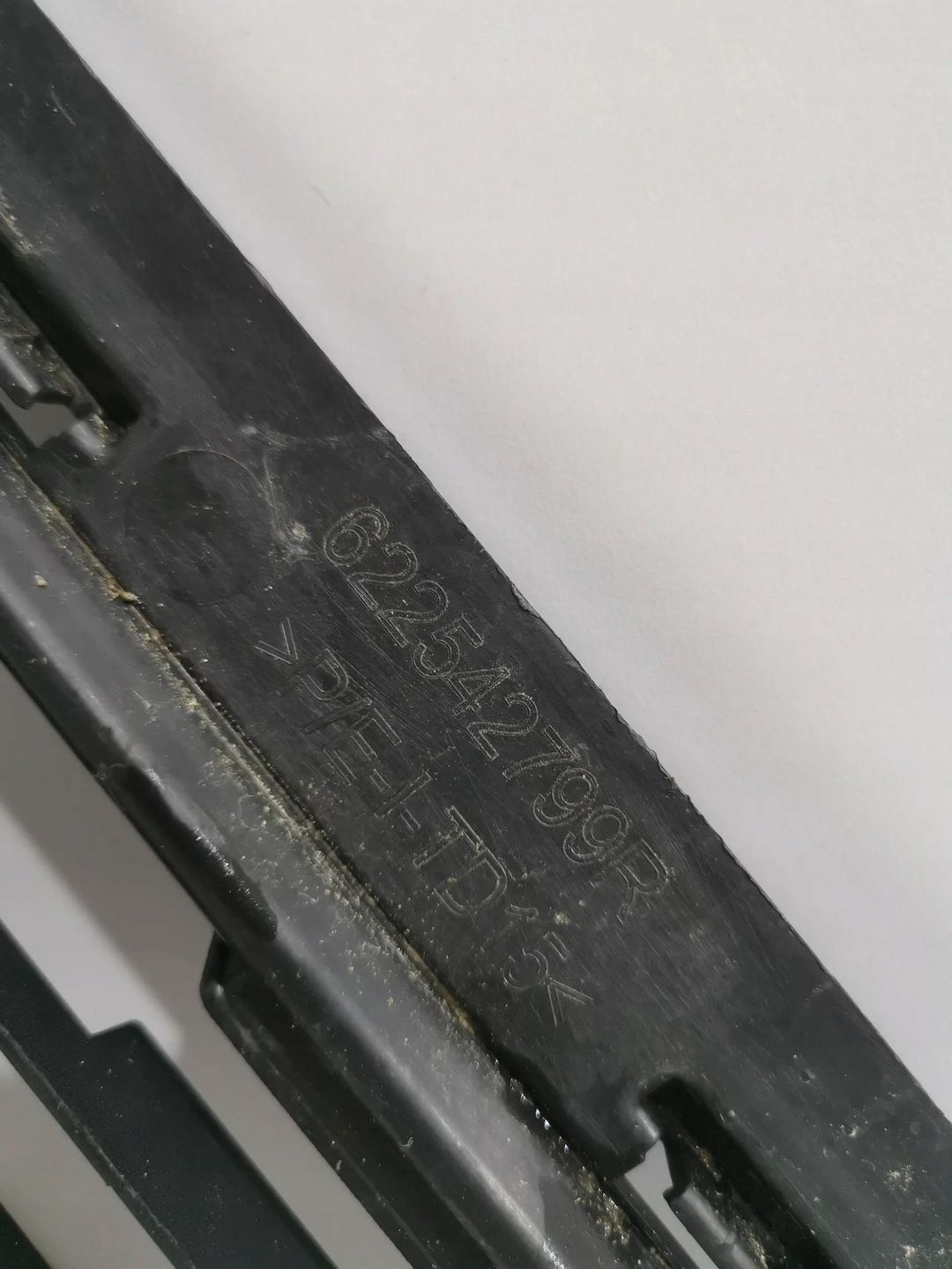 Renault twingo Iii Atrapa Grill przód ładny !