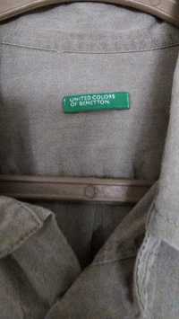 Camisa Benetton em bom estado