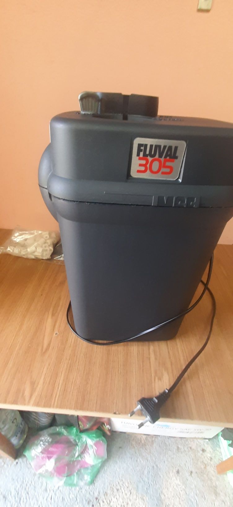Filtr zewnętrzny Fluval 305.