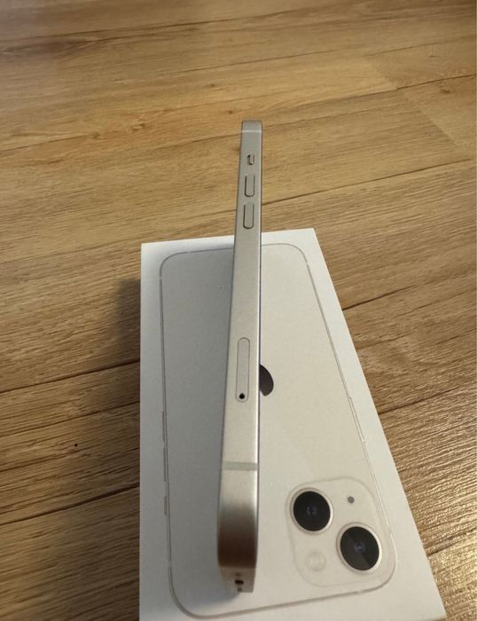 iPhone 13 128GB Biały – Stan idealny, gratis etui!