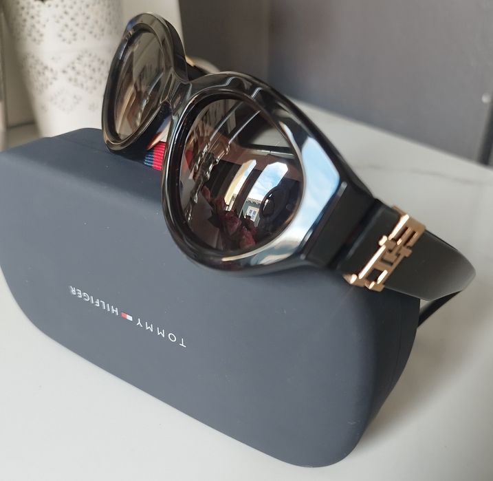 Óculos de sol Tommy Hilfiger