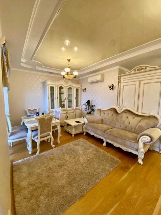 Топ-локация! 3 мин до парка и ТЦ! Продам квартиру с двумя спальнями.