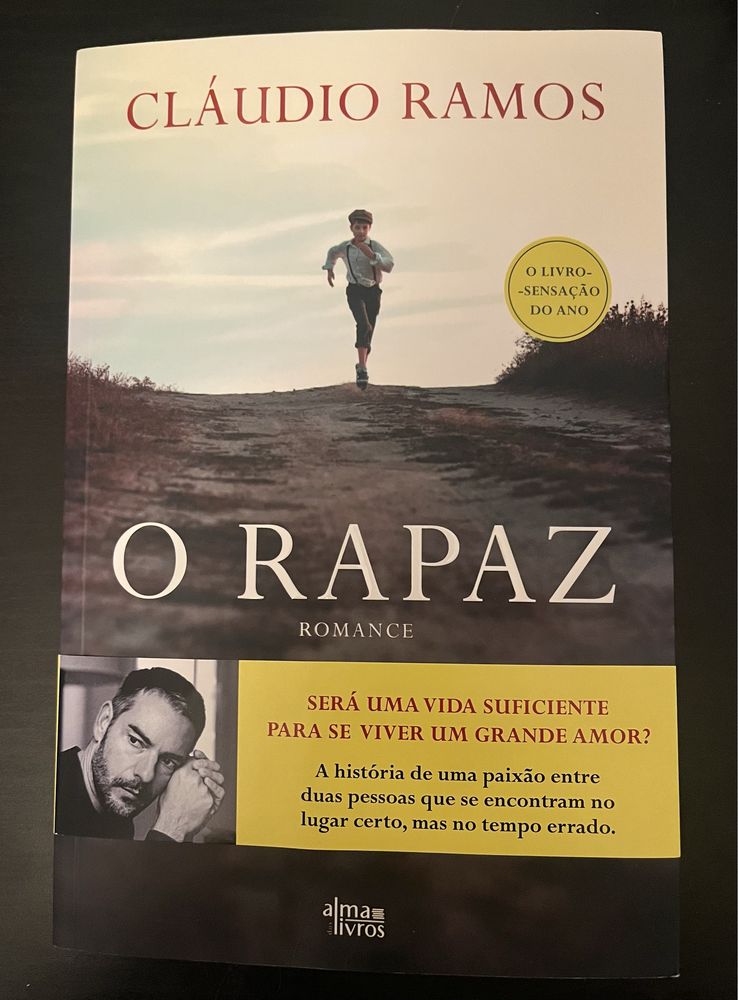 Livro o rapaz  de Claudio Ramos