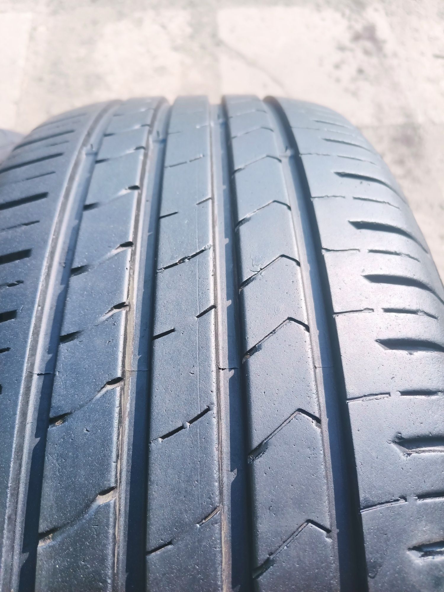 205/55/17 Kumho bieżniki ok 5.8mm