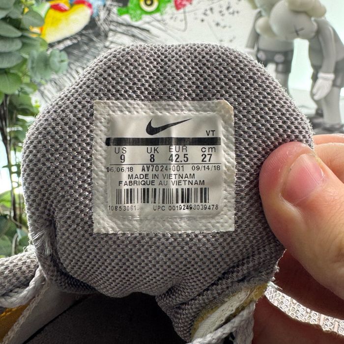 Кросівки Nike Air Max Deluxe 42.5 розмір E739