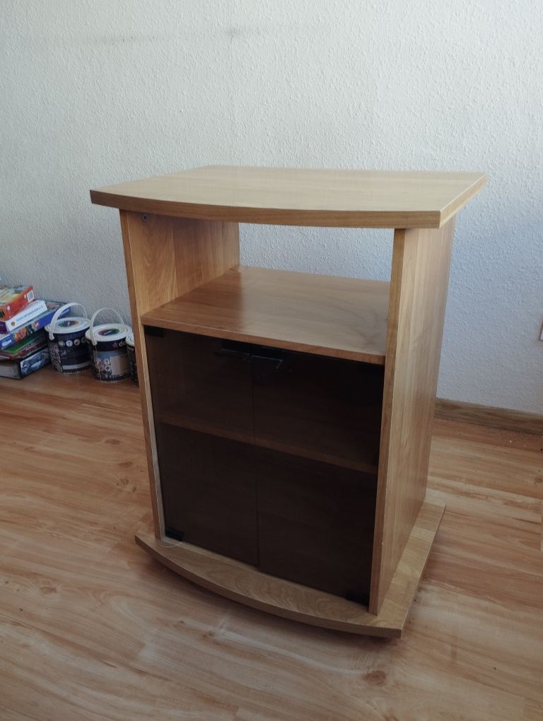 Szafka, stolik do pokoju itp