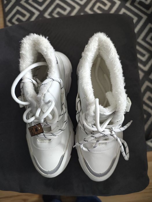 Buty adidasy ocieplane