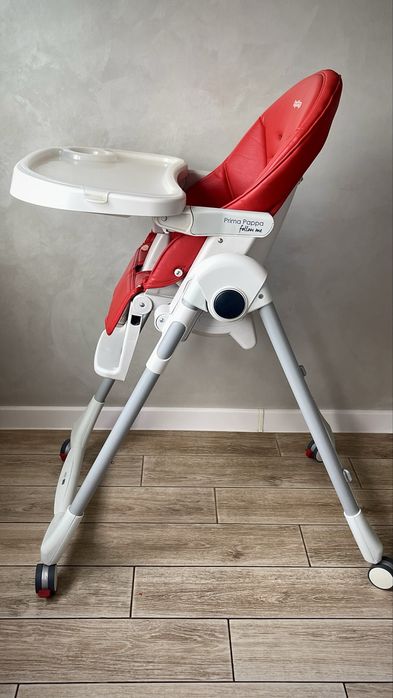 Стільчик для годування Peg-Perego Prima Pappa Follow Me Fragola