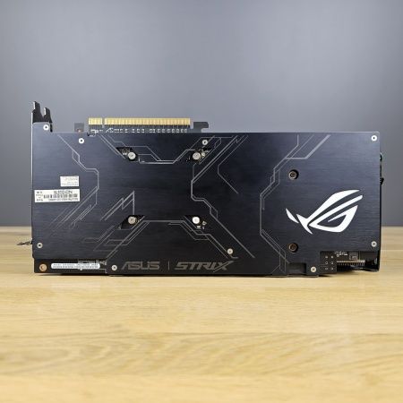 Видеокарта Asus ROG Radeon RX 580 STRIX 8192MB ROG-STRIX-RX580-O8G-GA