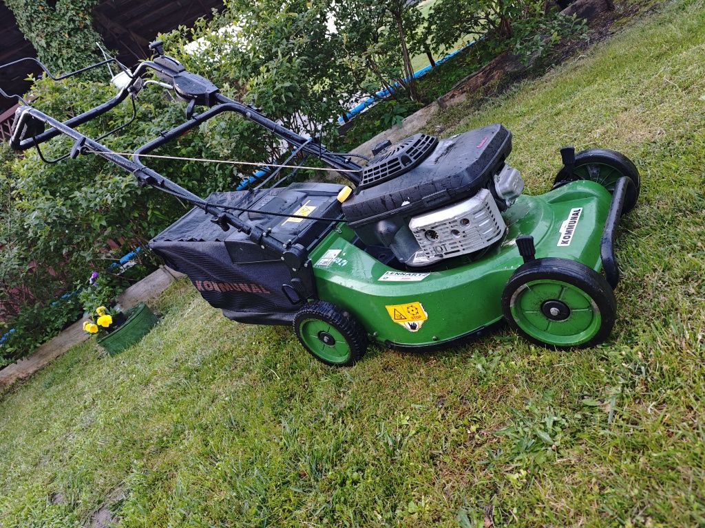 Kosiarka Weibang Kawasaki FJ 180V