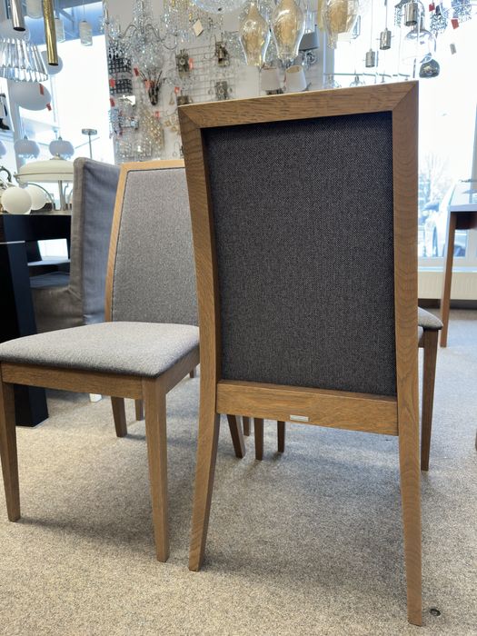 Nowe krzesla Paged brewno tkanina