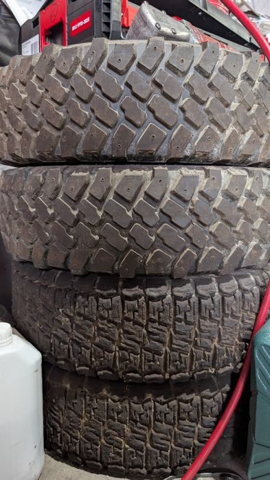 Pneus Fedima 185/65R15 todo o terreno