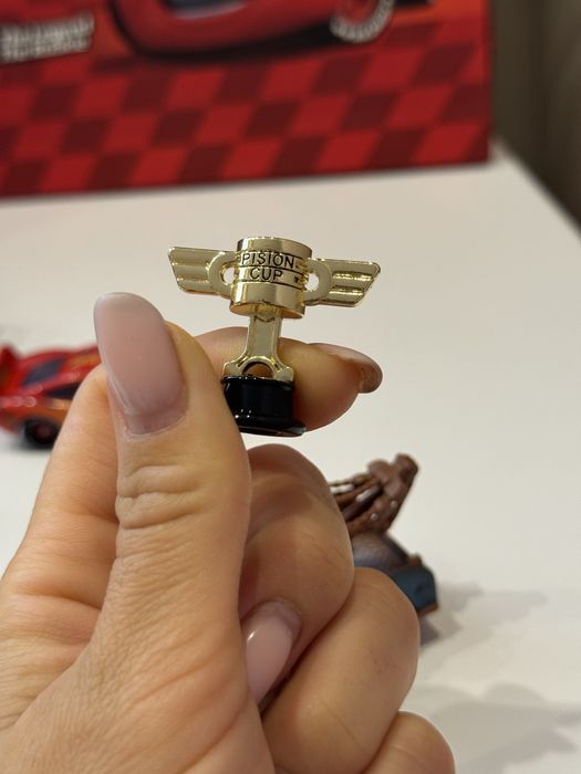 Машинки Тачки Cars подарунок хлопчику молния макквин маквін