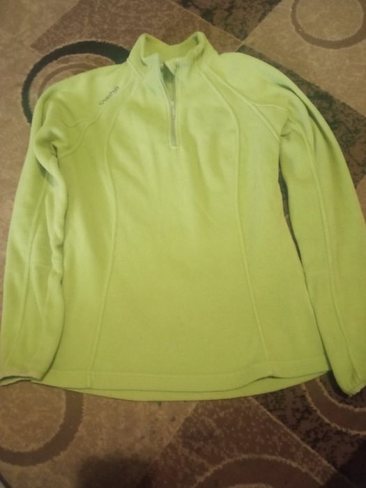 Продам флисовую кофту