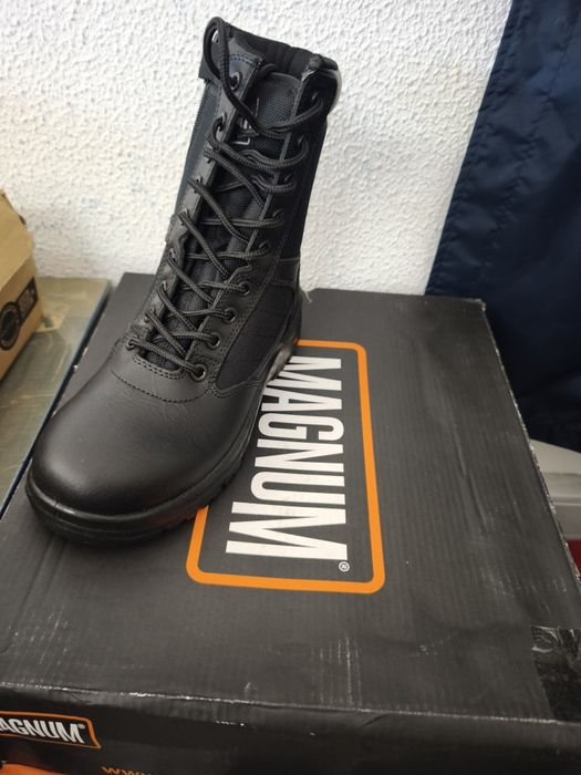 Botas Magnum Zippy