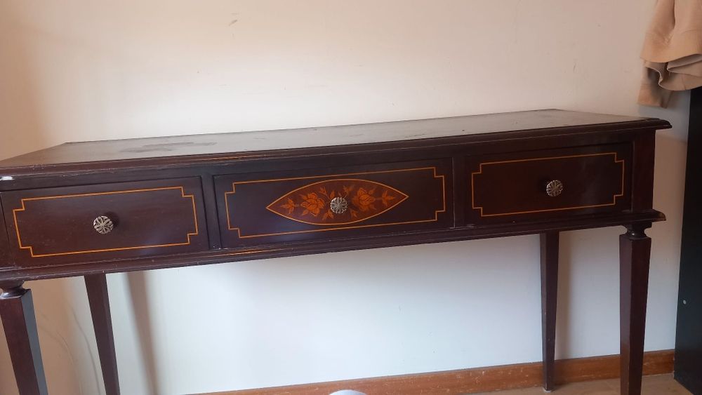 Móvel de entrada/quarto