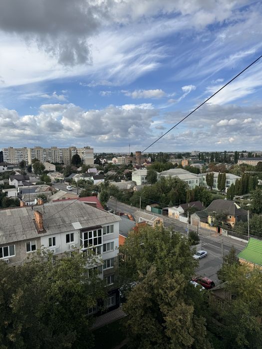 Продаж 3-х кімнатної квартири по вул. Водопійна