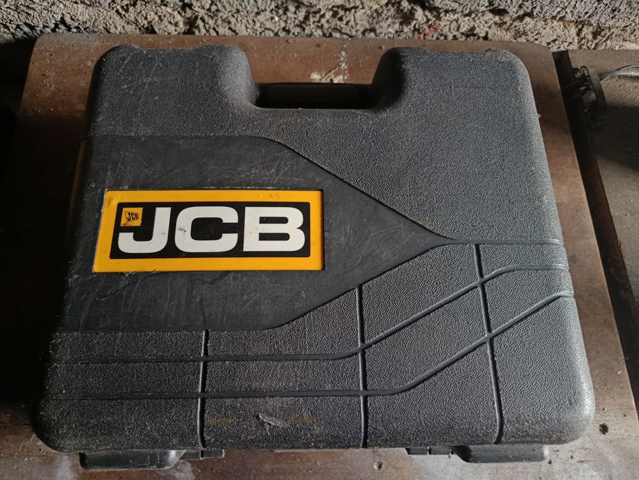 Wiertarka udarowa JCB hd650