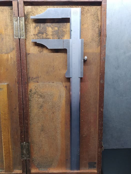 Paquímetro / Medidor de profundidade