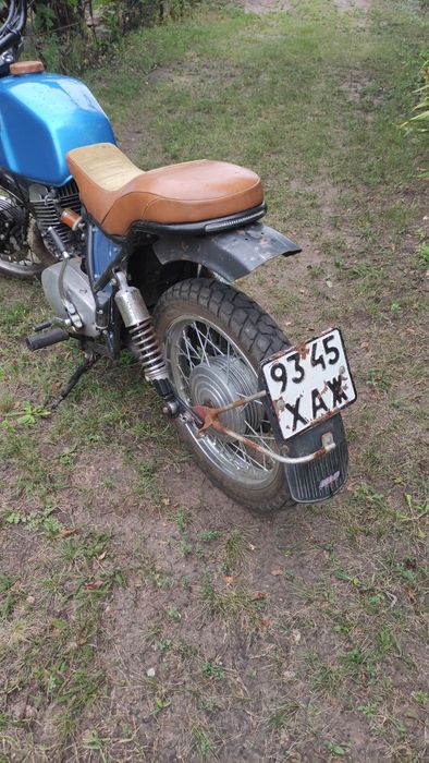 Продам мотоцикл  Иж -планета 4