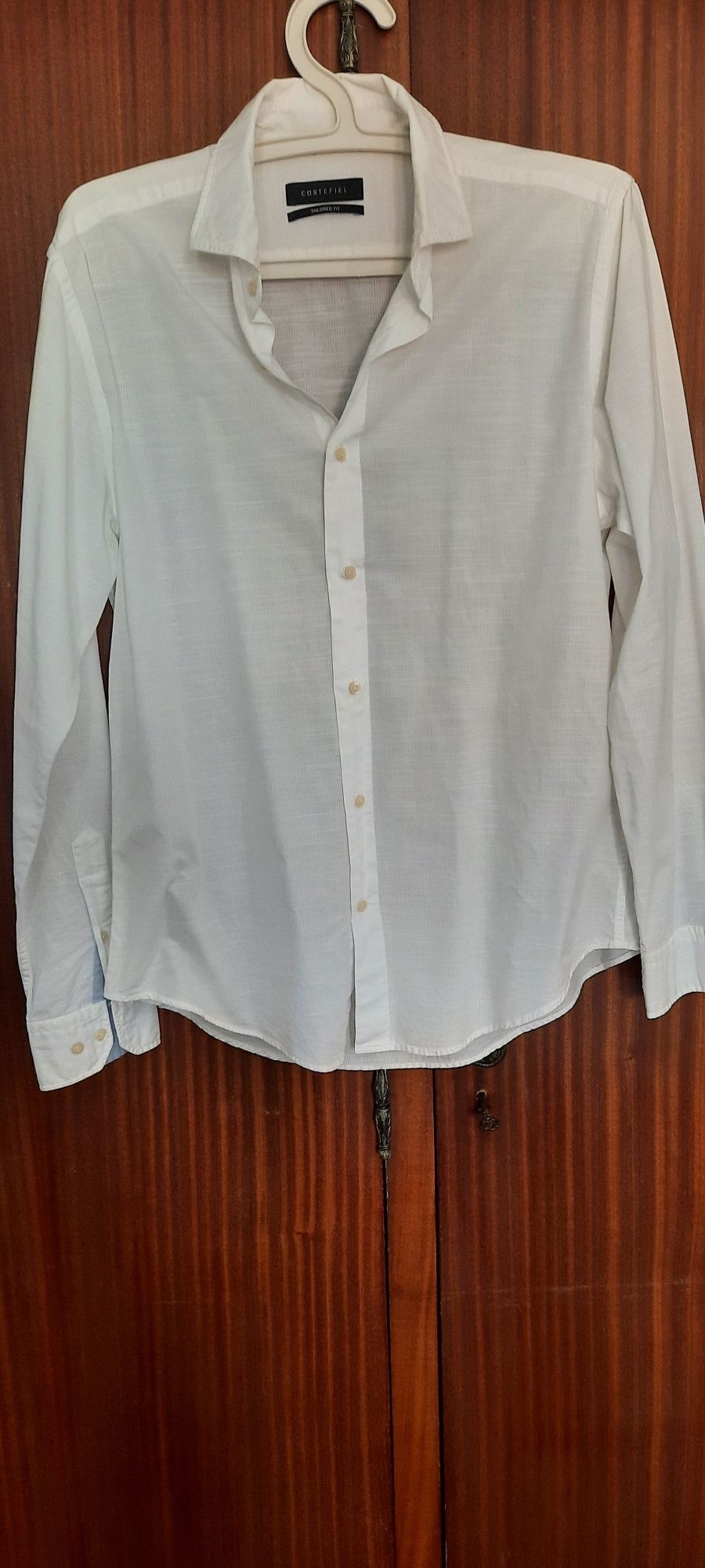 Camisa Cortefiel , tamanho M , tailored fit