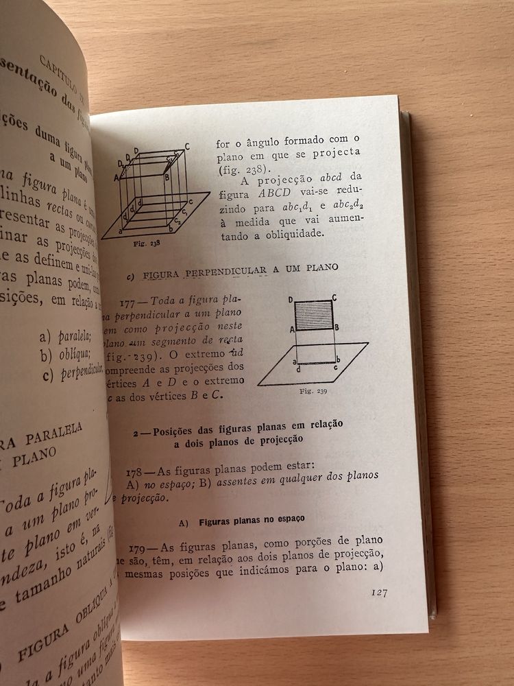 Livro “Elementos de Geometria Descritiva”
