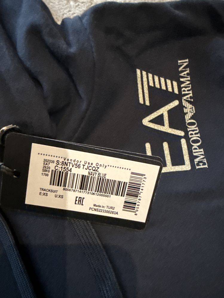 Жіночий костюм EA7 Armani XS, L Оригінал