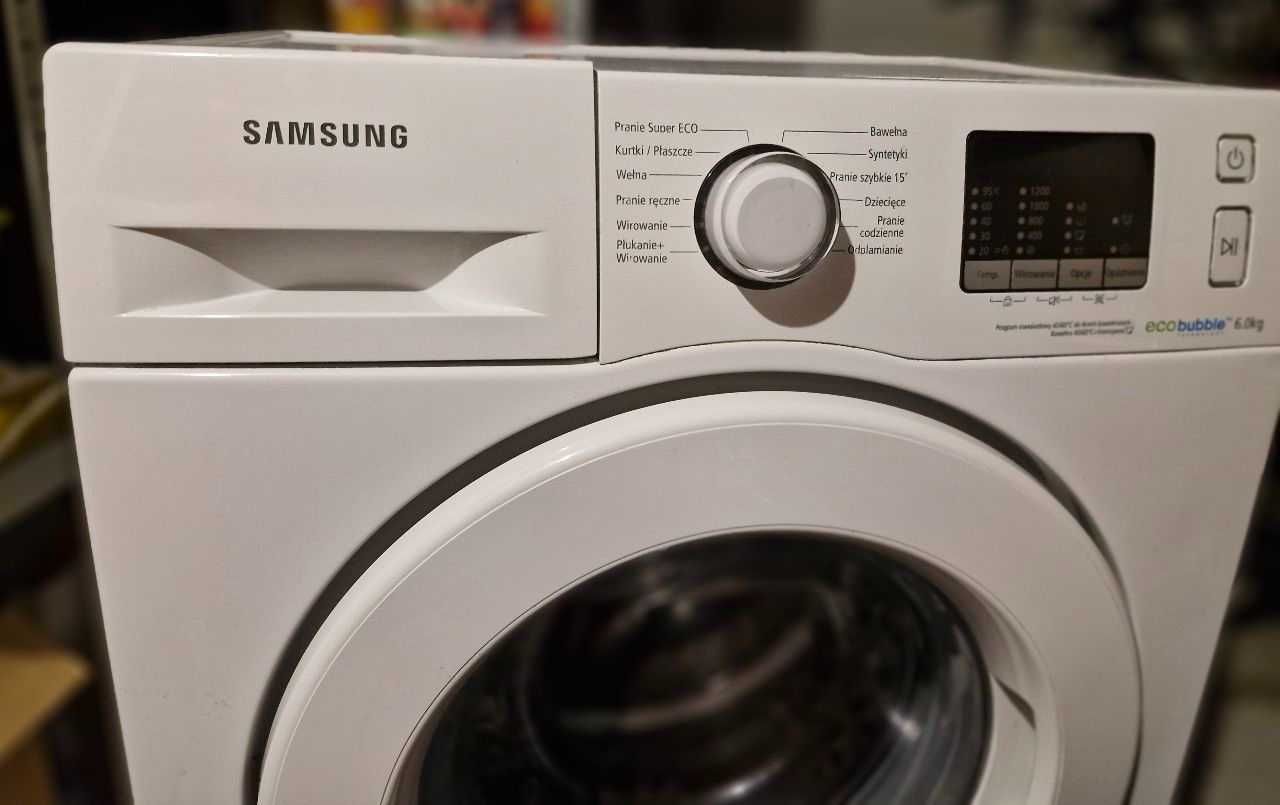 Pralka Samsung WF60F4E0W2W – A++ , 6 kg , 1200 obr/min