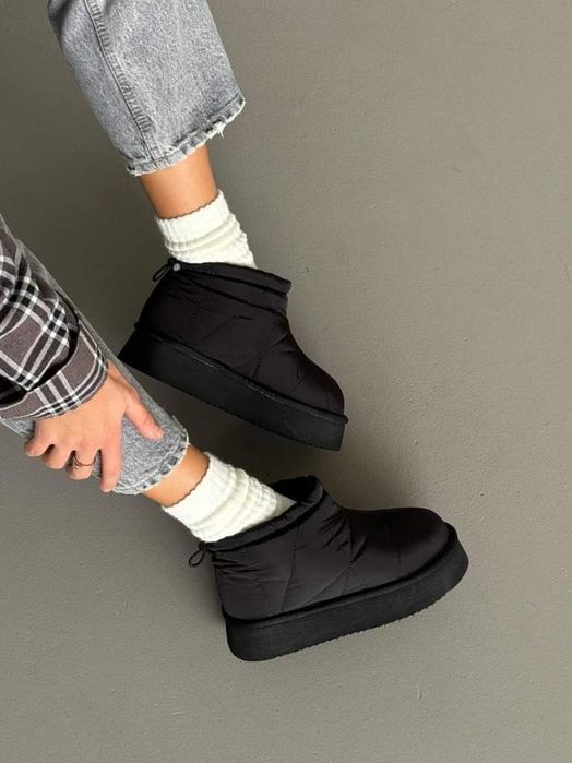 Дутіки, уги жіночі розмір 39