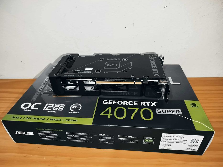 Gráfica RTX 4070 Super 12GB