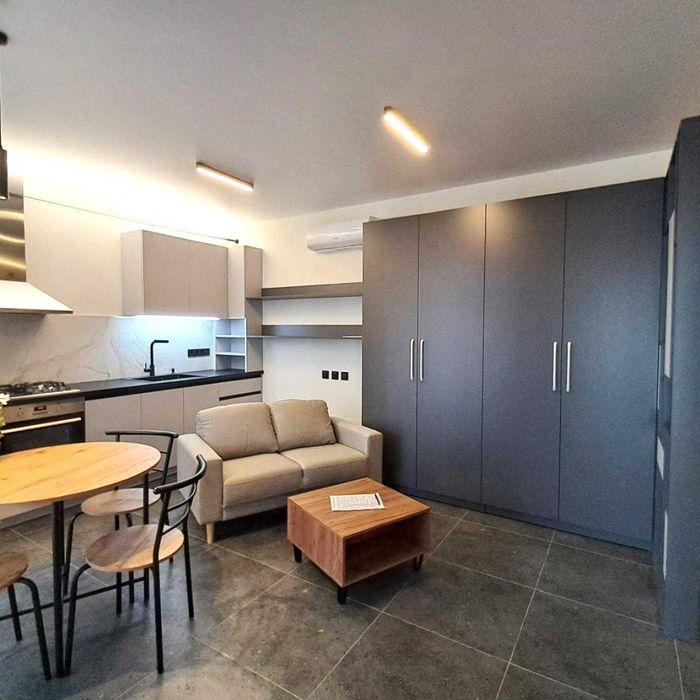 Без КОМІСІЇ Однокімнатна квартира з ремонтом і меблями НАБЕРЕЖНА міста