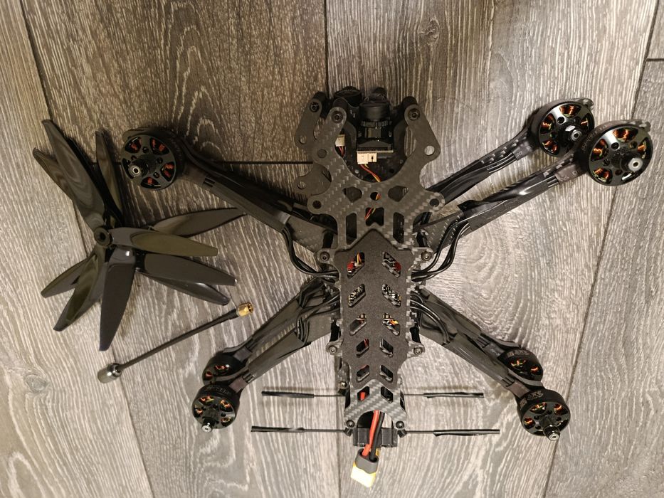 Продам fpv дрони 7 дюймів