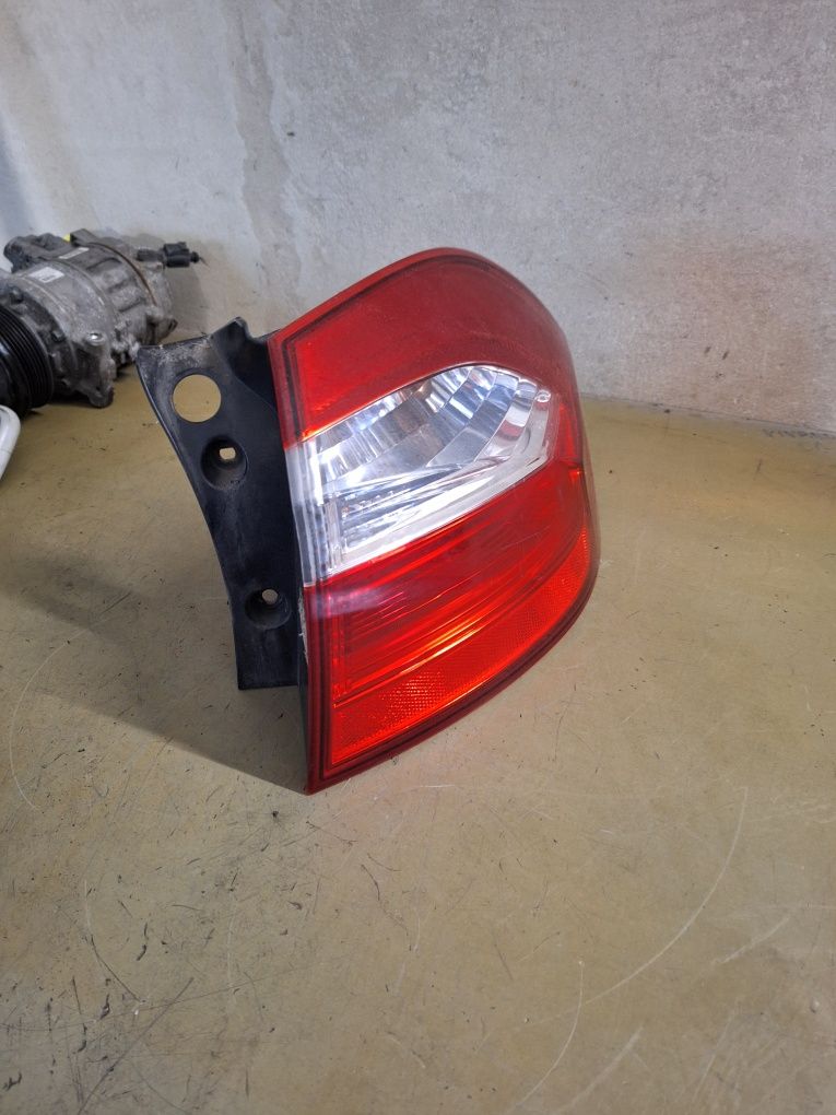 Lampa tylna prawa kia rio III 11-16r europa