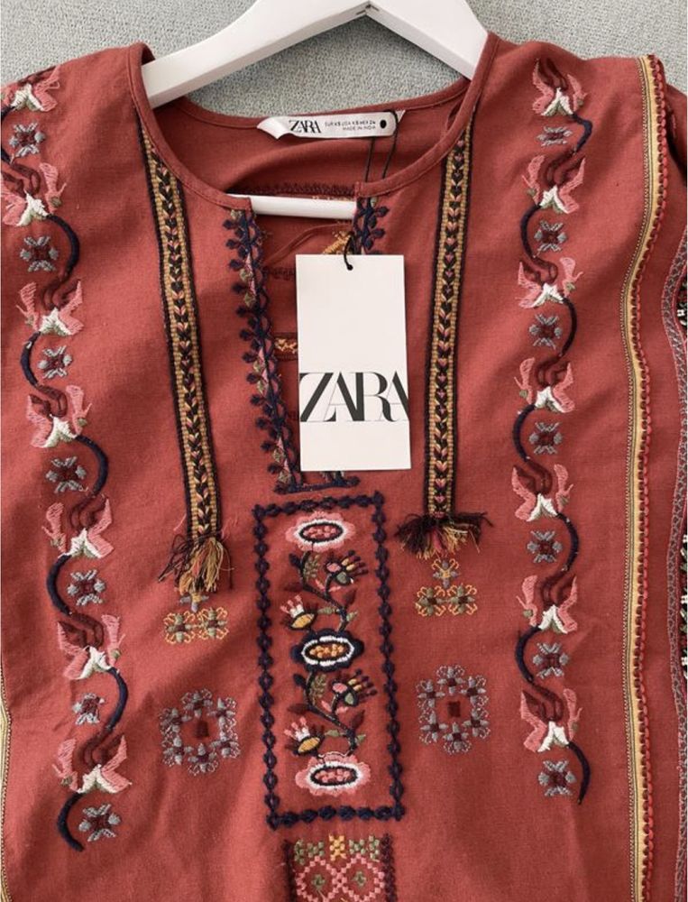 Блуза вишиванка Zara