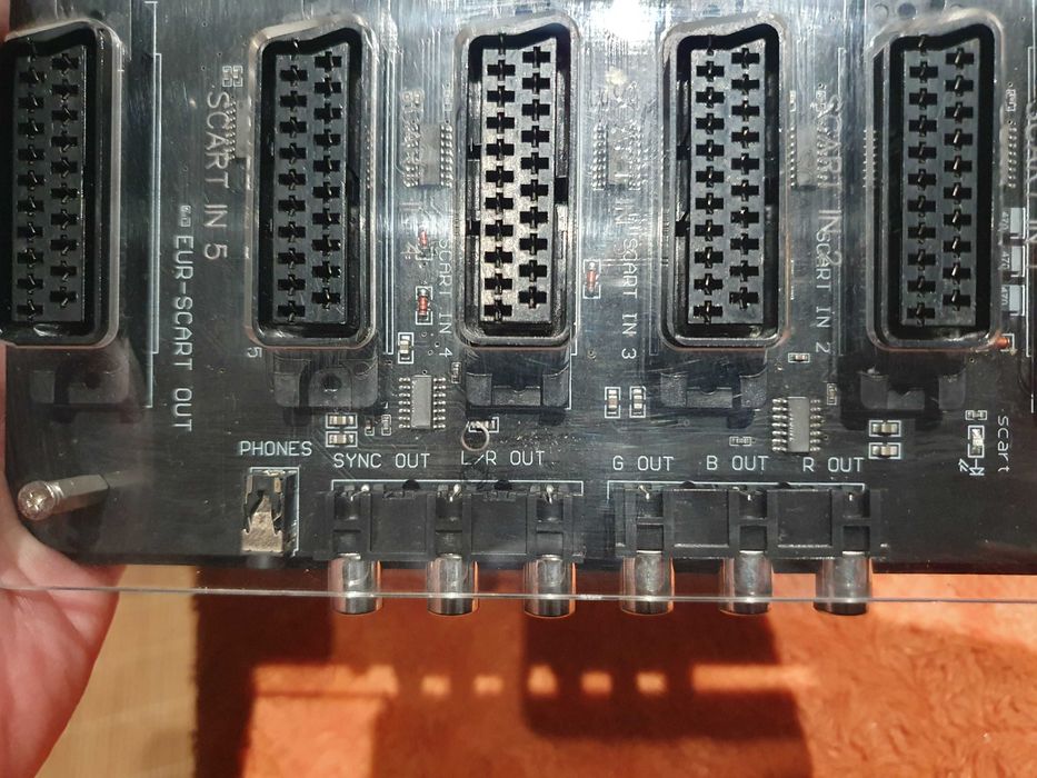 OTAKU Switch 10 in 1 out Automatic switcher