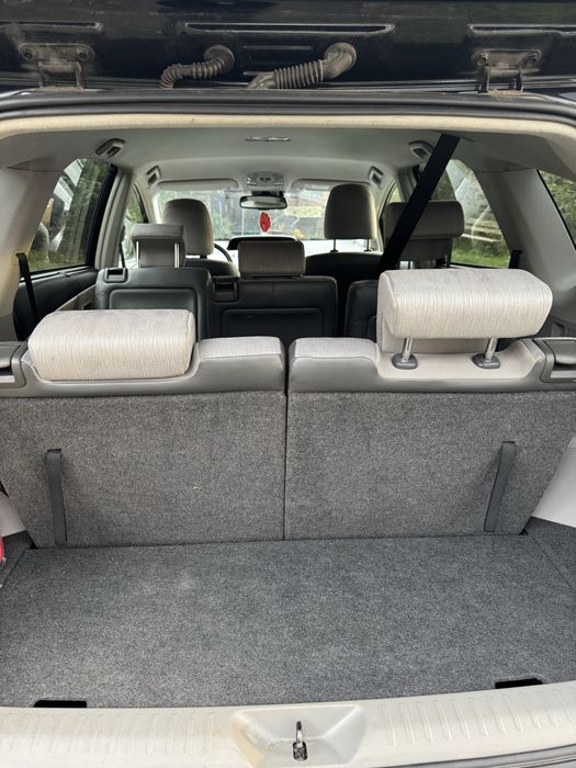 Toyota Prius plus