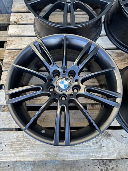 Диски 5/120r18 BMW original m різно широкі