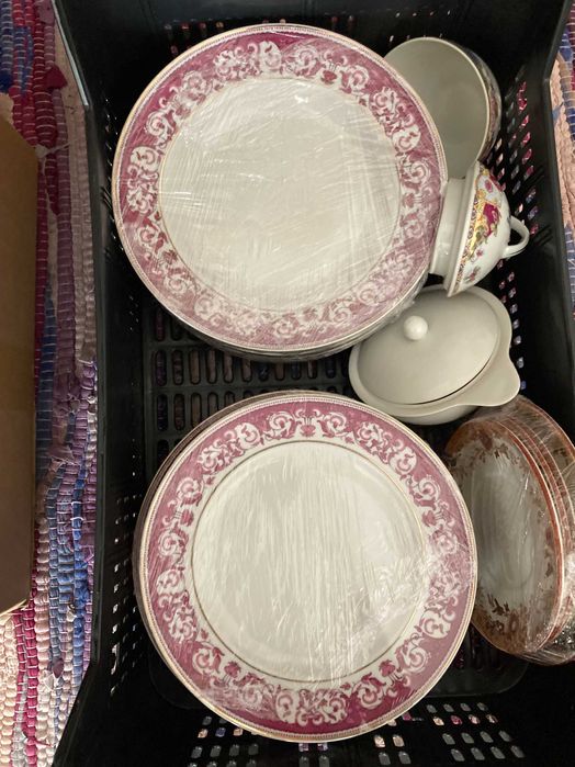 Serviço de Jantar Quinta Nova, de café , chá e Copos