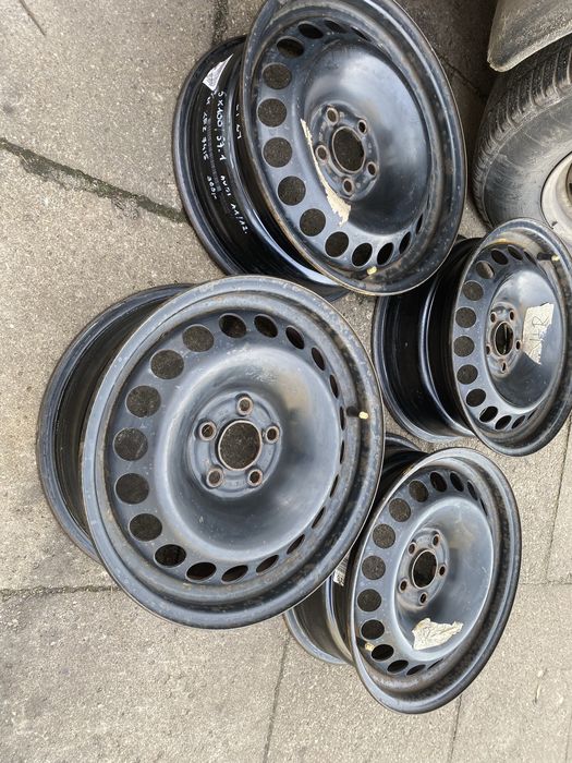 Felgi stalowe 6J15 ET29 Audi  5x100/57.1 komplet