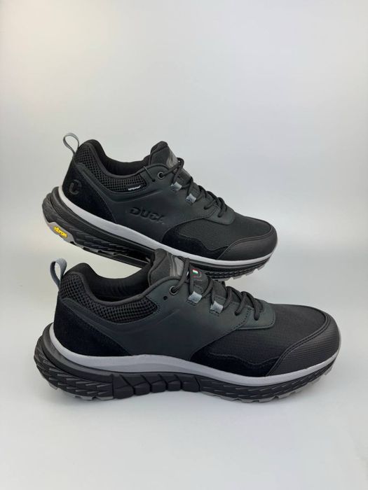 Кросівки DUCA Walking