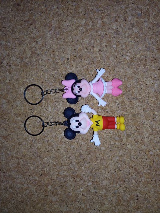 Mickey e Minnie Disney, porta chaves. Novos.
4€ cada