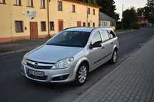 Opel Astra H 2009r 1.7 110km isuzu bezwypadkowy