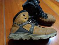 Buty 38 Fila. Idealne w góry. FIrmowe trapery na trekking i nie tylko.